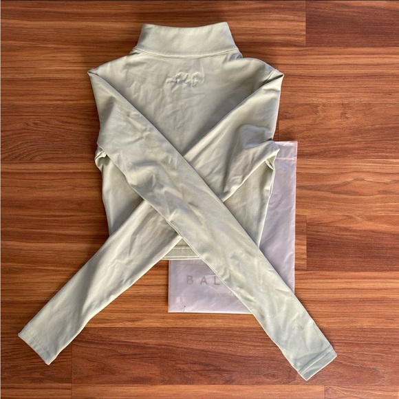 Balance Athletica Refine Cropped Zip - Picture 3 of 11